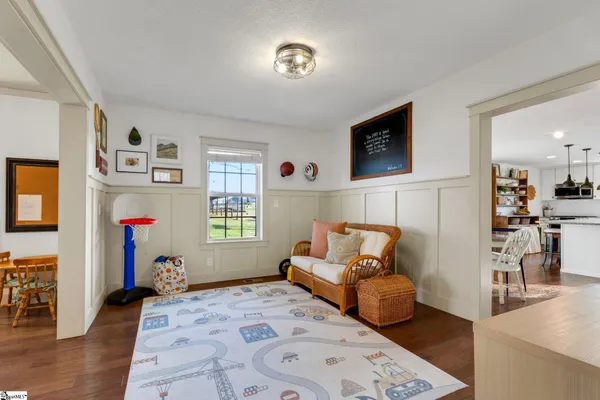 $585,000 | 558 Barnett Road, Greer, SC 29651