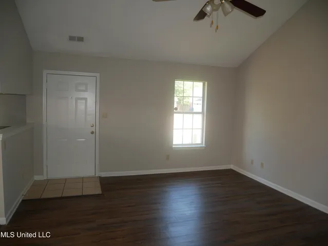 $1,325 | 2755 Hampden Cove, Horn Lake, MS 38637