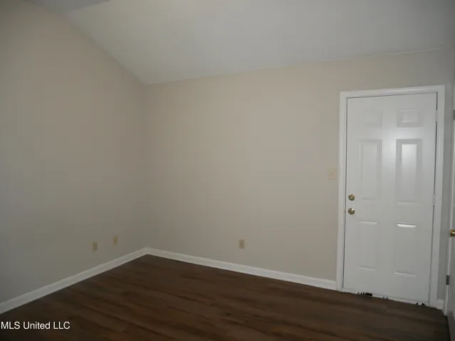 $1,325 | 2755 Hampden Cove, Horn Lake, MS 38637