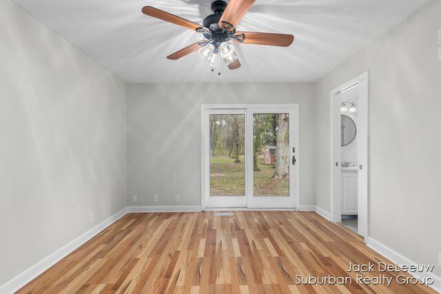 2653 Beeline Road Holland, MI 49424 - Photo 20 of 37 9wYdv7VQ