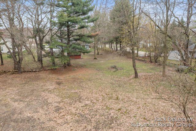 2653 Beeline Road Holland, MI 49424 - Photo 6 of 37 VILEIvdA