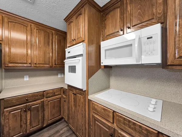 $179,400 | 9344 Highway 69, Warren, TX 77664