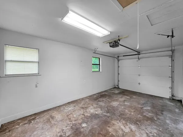 $179,400 | 9344 Highway 69, Warren, TX 77664