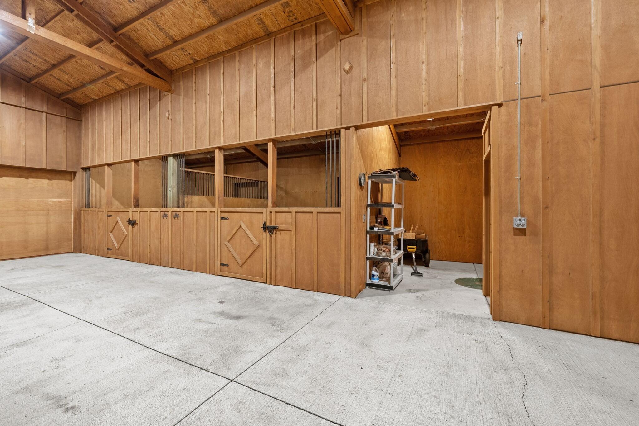 69255 Crooked Horseshoe Road Sisters, OR 97759 - Photo 126 of 154