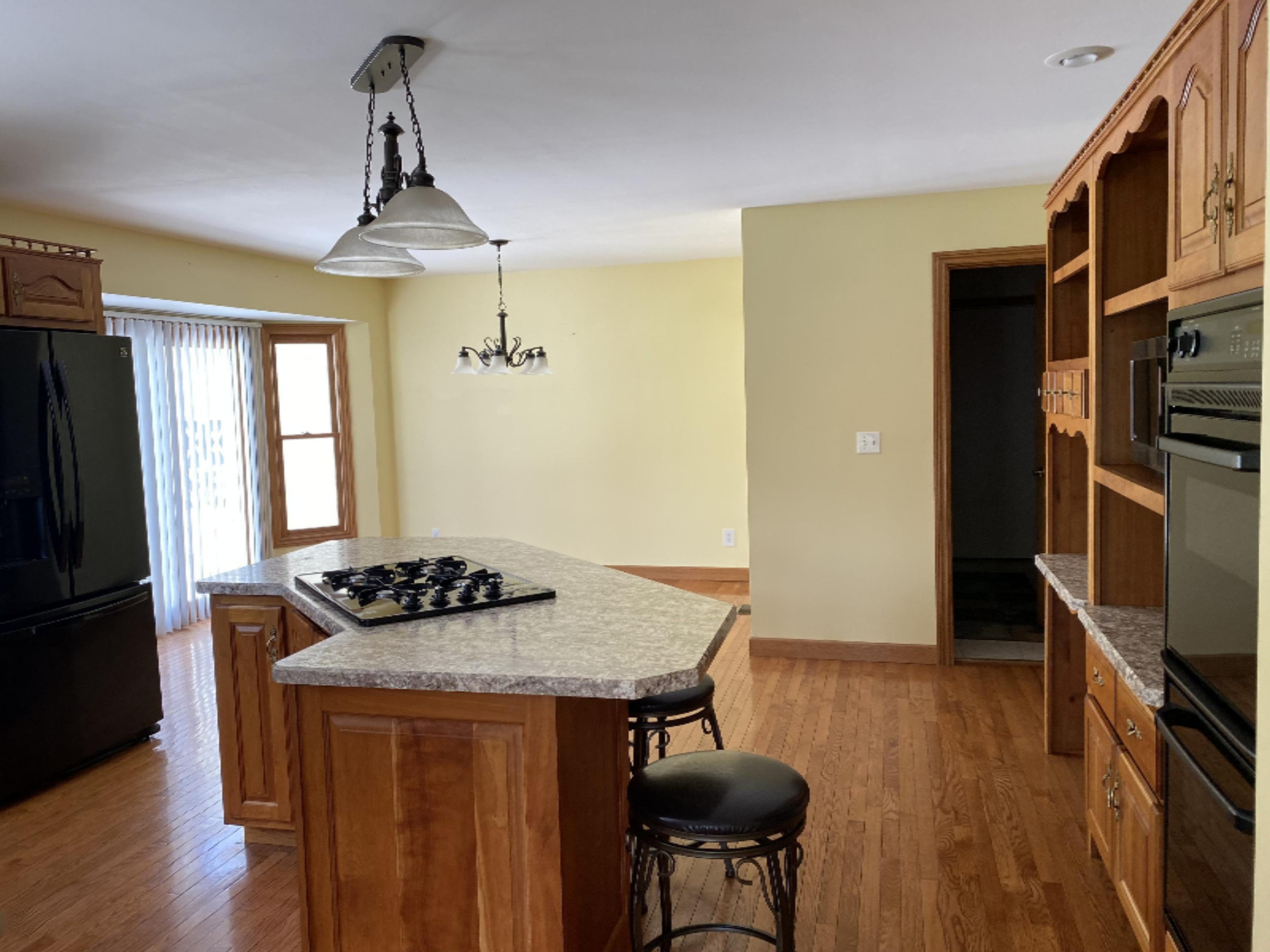 308 Jonesville Road Coldwater, MI 49036 - Photo 5 of 49 IMG_1874