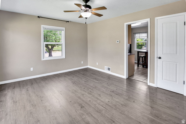 625 Darling Street Ogden, UT 84403 - Photo 4 of 30