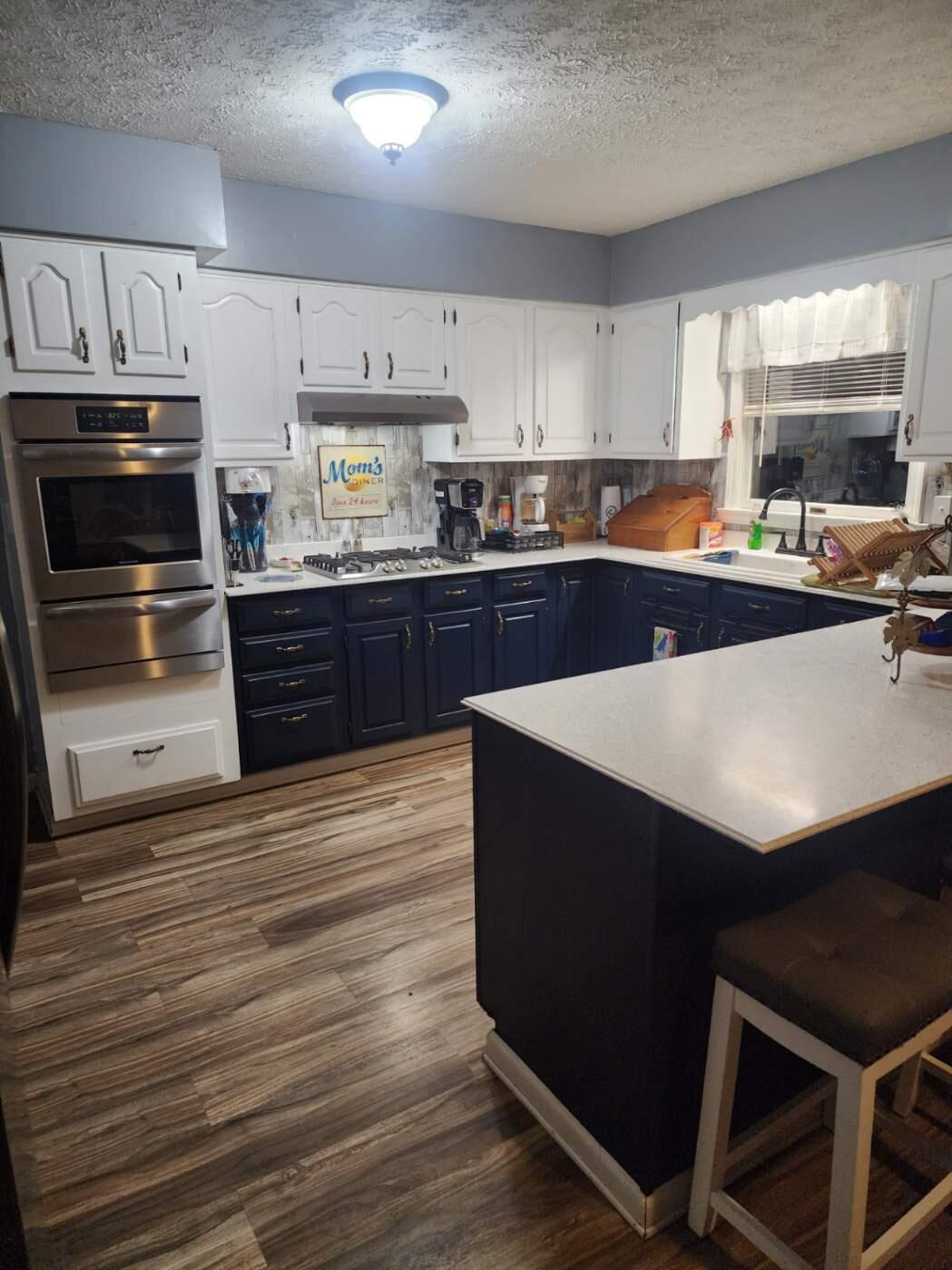 400 Compton Road Jeffersonville, KY 40337 - Photo 7 of 52 400-17