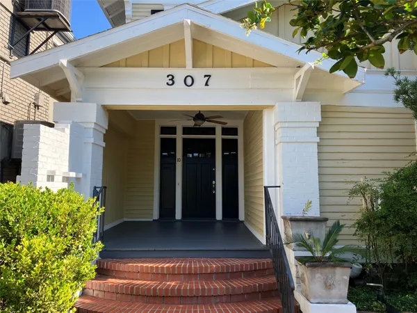 $795 | 307 Stratford Street, Unit 2, Houston, TX 77006