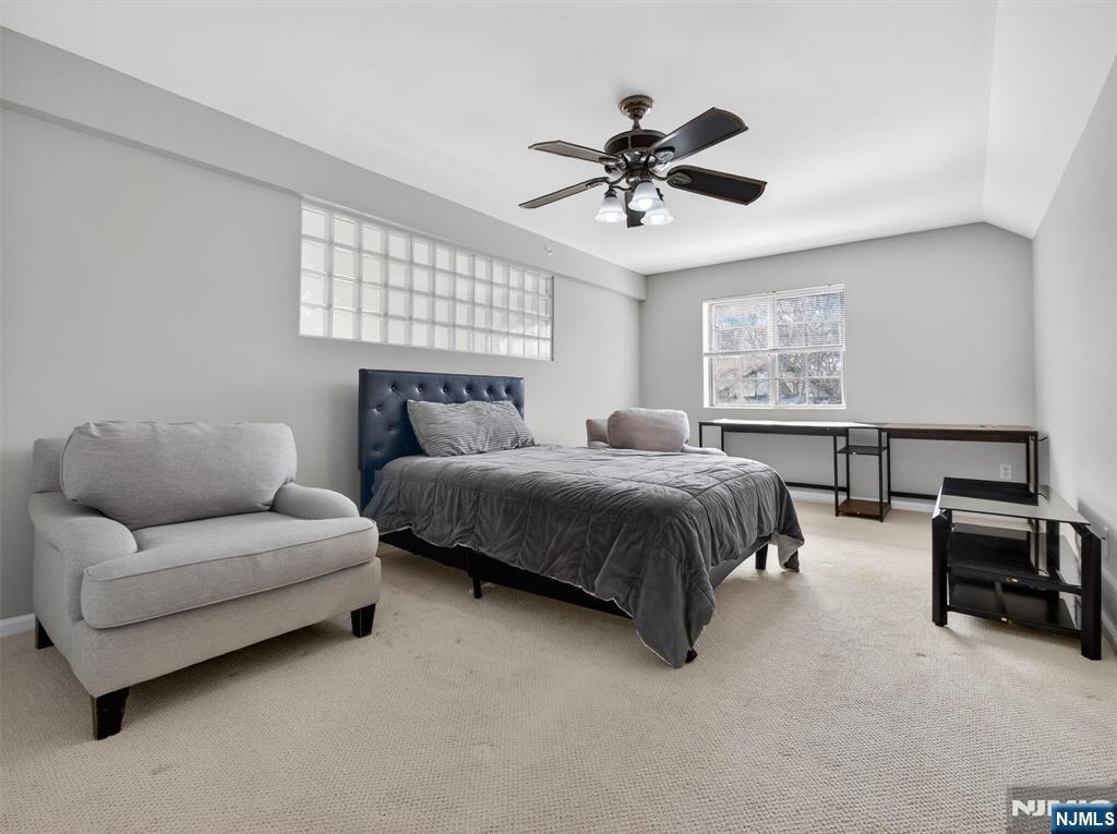 2506 Hemingway Lane Mahwah, NJ 07430 - Photo 18 of 27