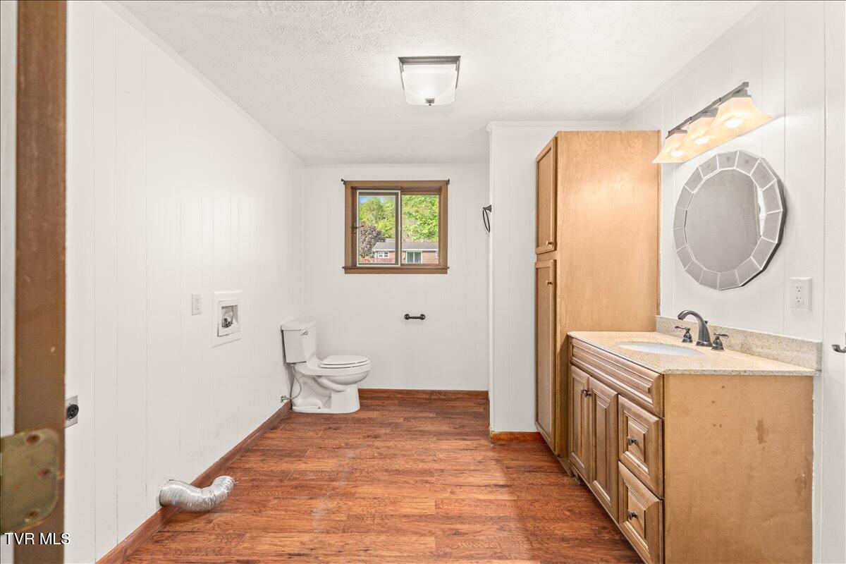 263 Fain Road Blountville, TN 37617 - Photo 41 of 51 29-128A3504