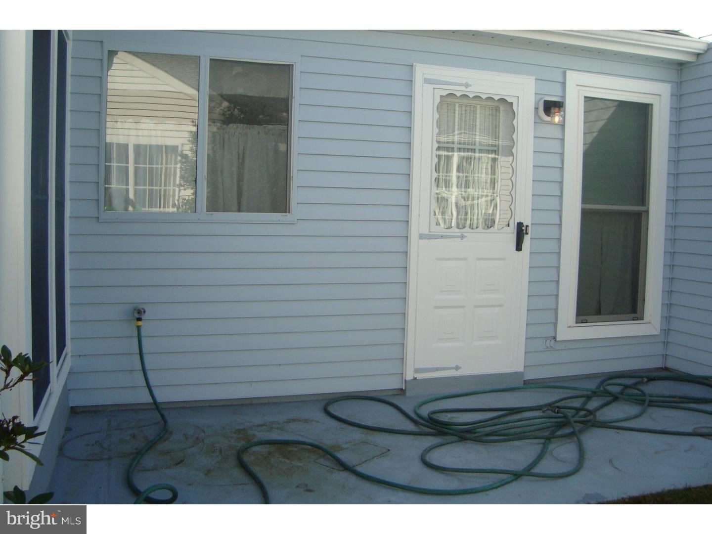 47 Stratford Road Southampton, NJ 08088 - Photo 12 of 13 Patio