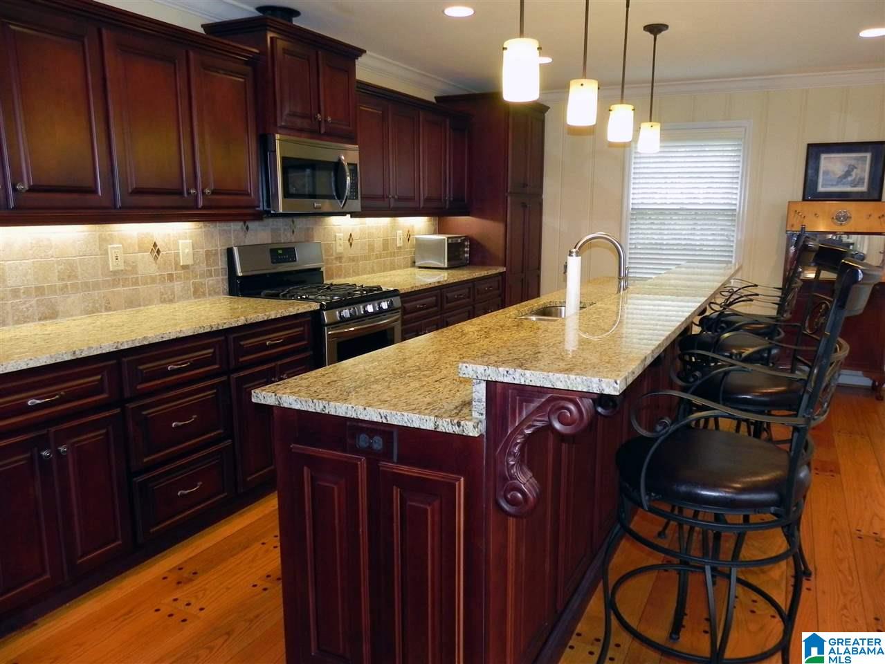 522 Hillyer High Road Anniston, AL 36207 - Photo 7 of 48