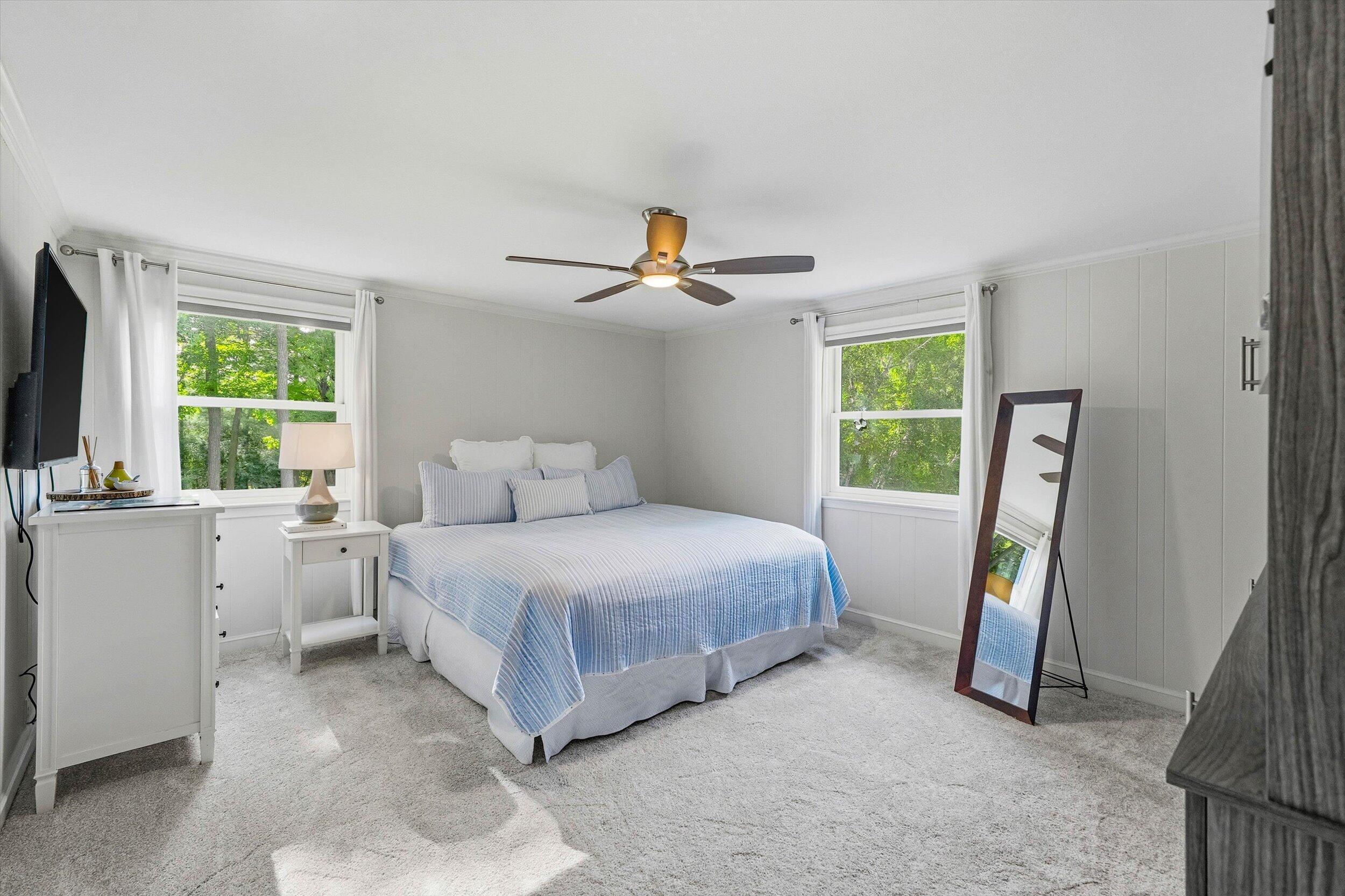 9431 Hawthorne Road Mequon, WI 53097 - Photo 28 of 67 Spacious bedroon 3