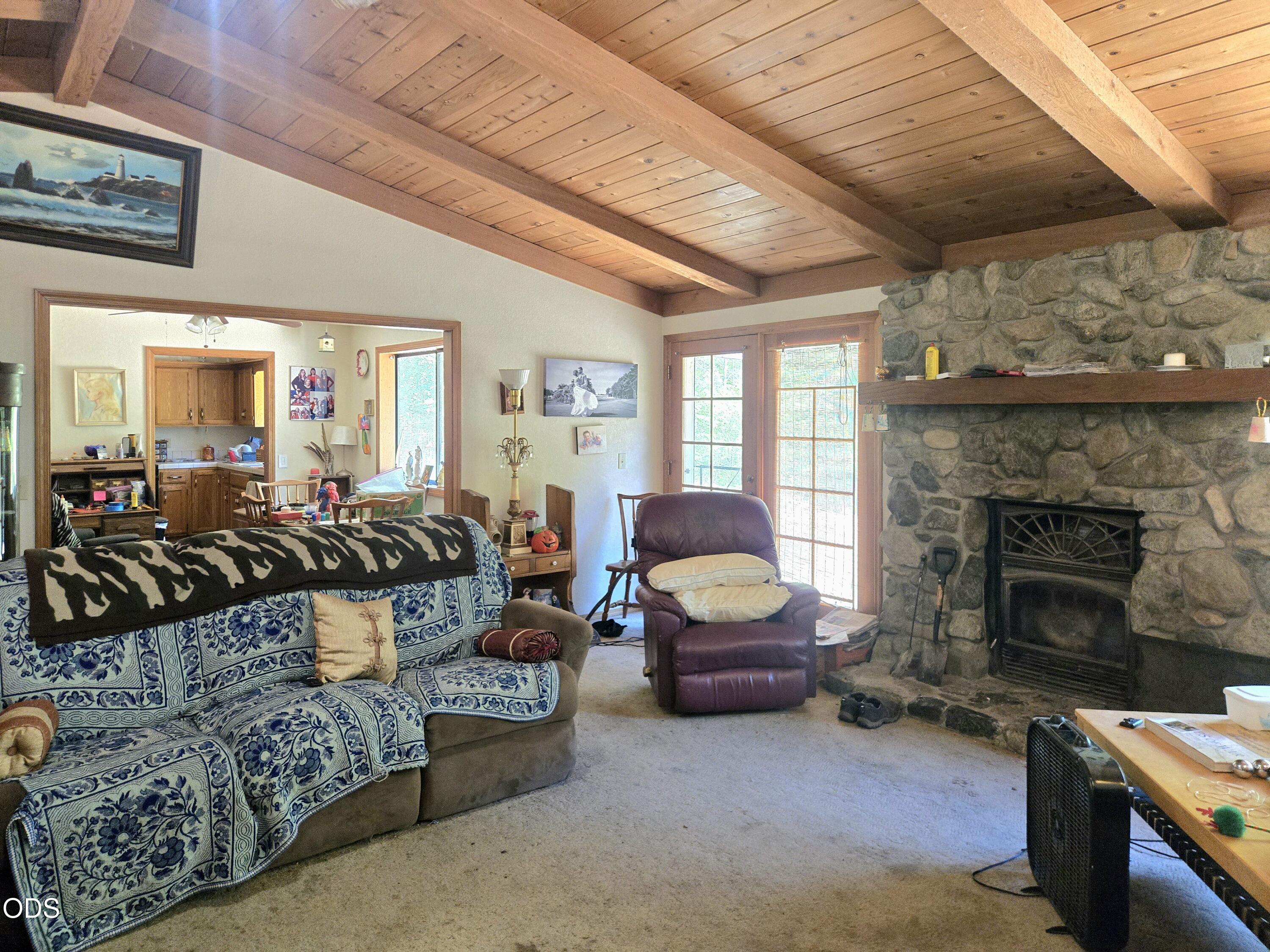 3901 Placer Road Wolf Creek, OR 97497 - Photo 15 of 52
