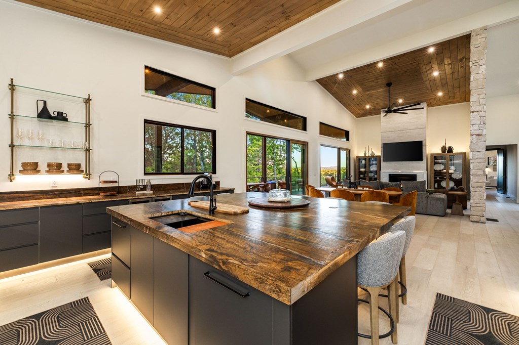 103 Dry Branch Lane Blue Ridge, GA 30513 - Photo 19 of 73