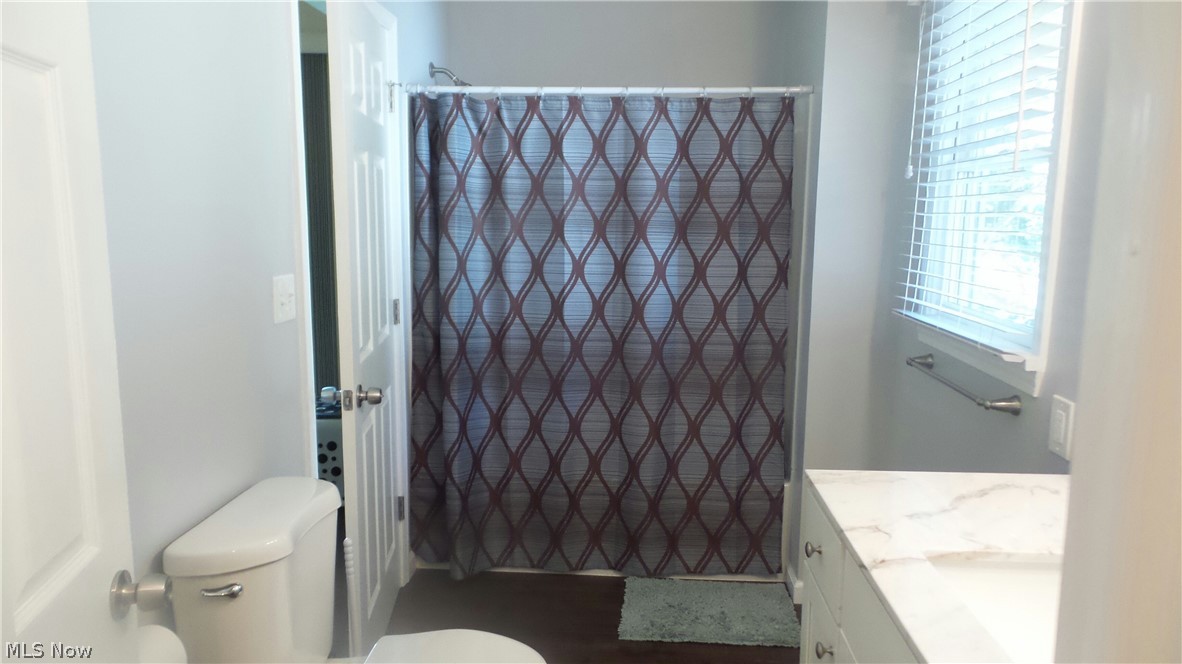 17228 Drake Road Strongsville, OH 44136 - Photo 13 of 24 Gallery Image 13