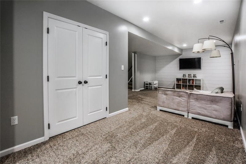 142 Granite Ridge Circle Mars, PA 16046 - Photo 22 of 25 Gallery Image 22