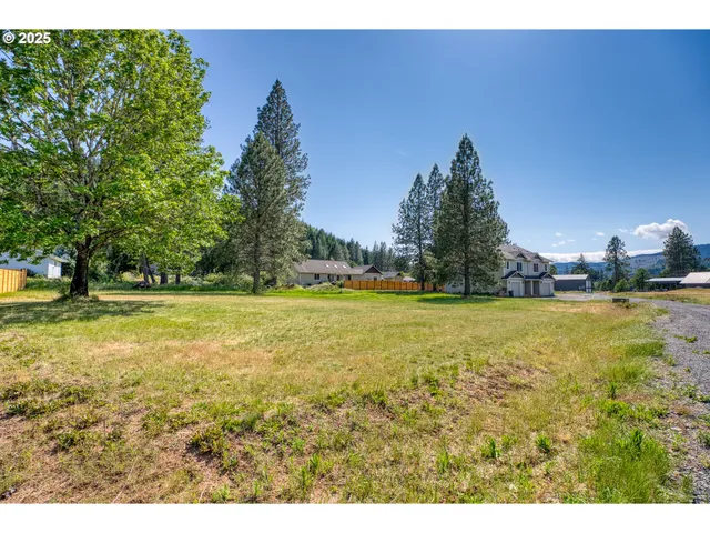 $185,000 | 16 Taryn Court, White Salmon, WA 98672