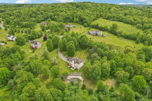 $735,000 | 20 Trudy Drive, Campbell Hall, NY 10916