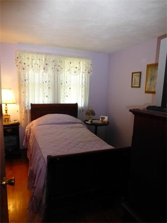 14 Chester Road Billerica, MA 01821 - Photo 5 of 8 Gallery Image 5