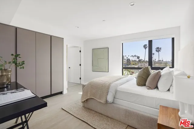 $449,000 | 4506 Dockweiler Street, Unit 203, Los Angeles, CA 90019