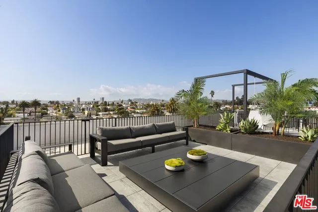 $449,000 | 4506 Dockweiler Street, Unit 203, Los Angeles, CA 90019