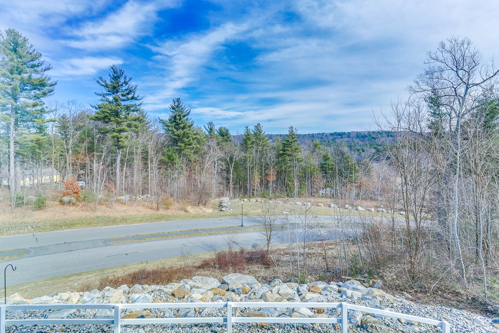 5 Quaboag Heights, Unit 5 Monson, MA 01057 - Photo 2 of 25