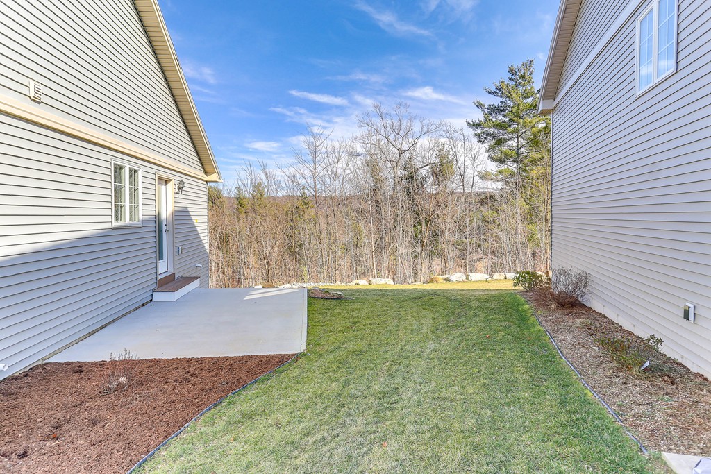 5 Quaboag Heights, Unit 5 Monson, MA 01057 - Photo 24 of 25