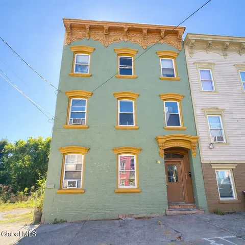 $259,900 | 54 Alexander Street, Albany, NY 12202