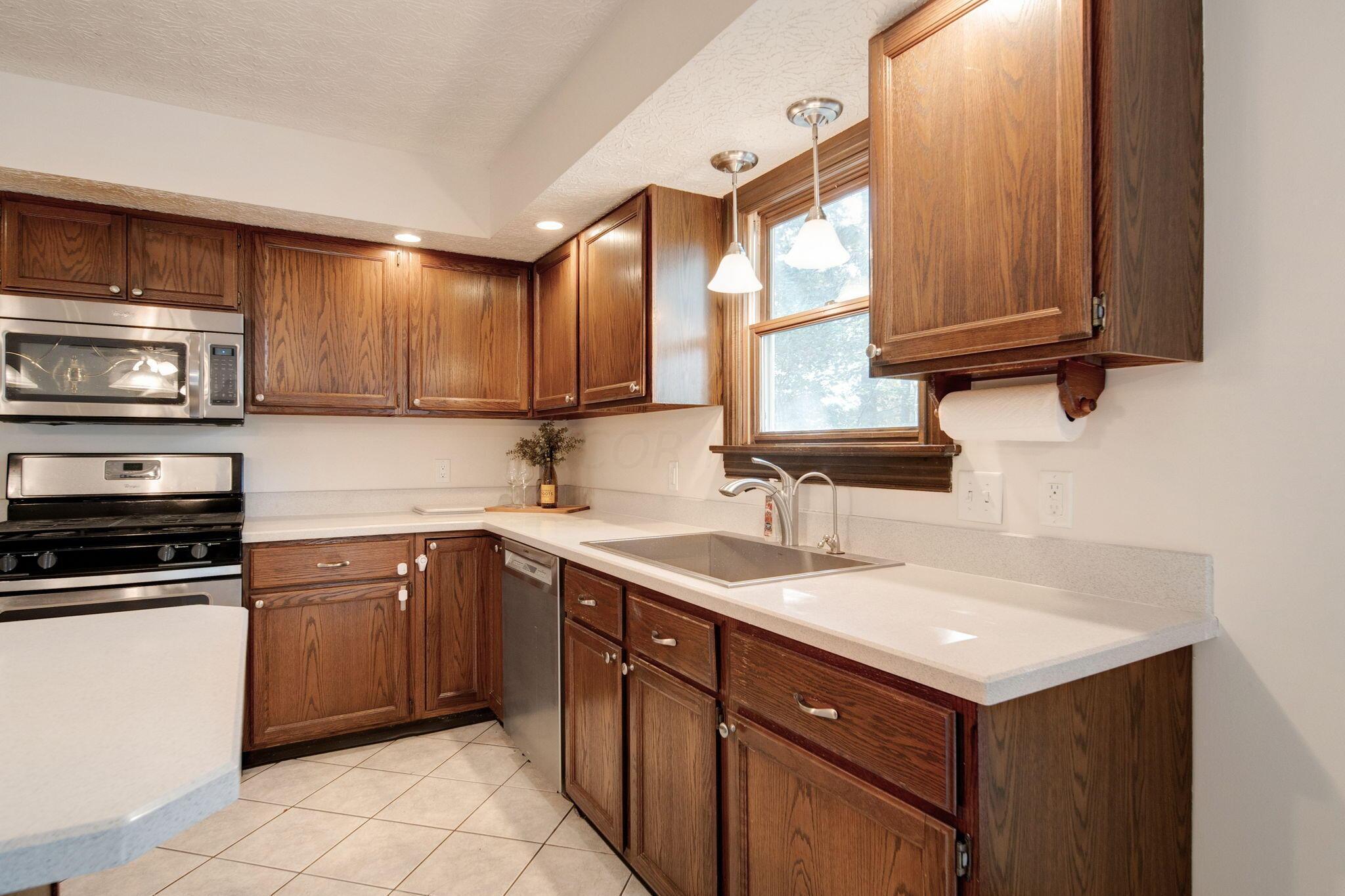 445 Rutherford Avenue Delaware, OH 43015 - Photo 6 of 20 13-web-or-mls-A7406760_1_2