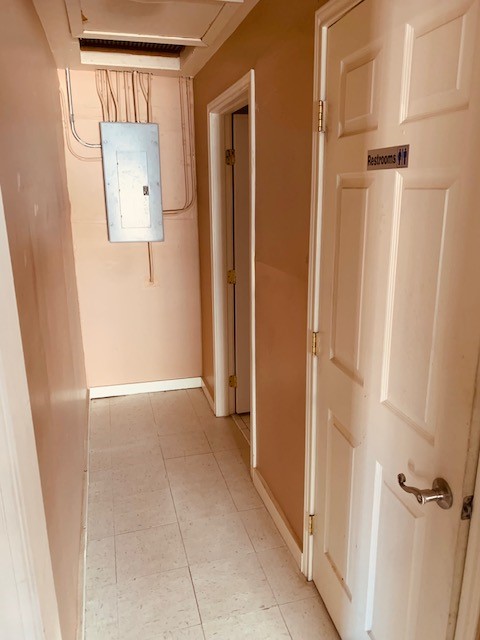 401 East Main Street Humble, TX 77338 - Photo 20 of 36 wooden floor in a gallery