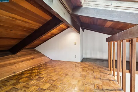 $998,000 | 3391 Woodview Drive, Lafayette, CA 94549
