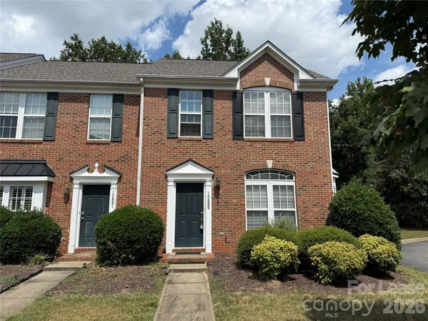 $1,650 | 10895 Garden Oaks Lane, Charlotte, NC 28273