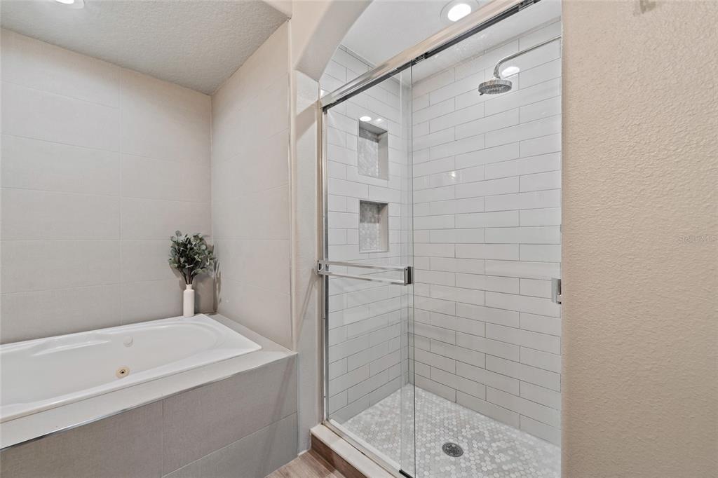 1451 Common Way Road Orlando, FL 32814 - Photo 23 of 38