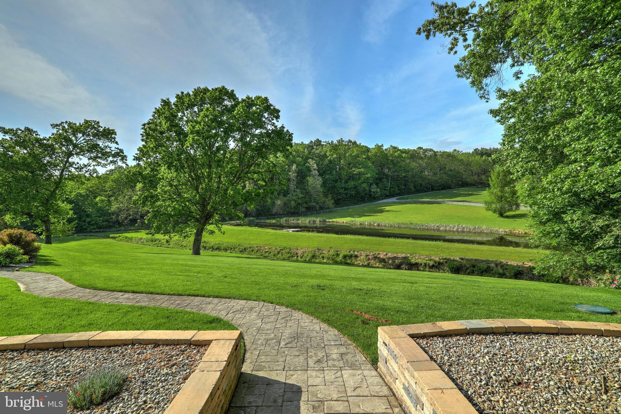 81 Beaver Creek Road Hanover, PA 17331 - Photo 7 of 85