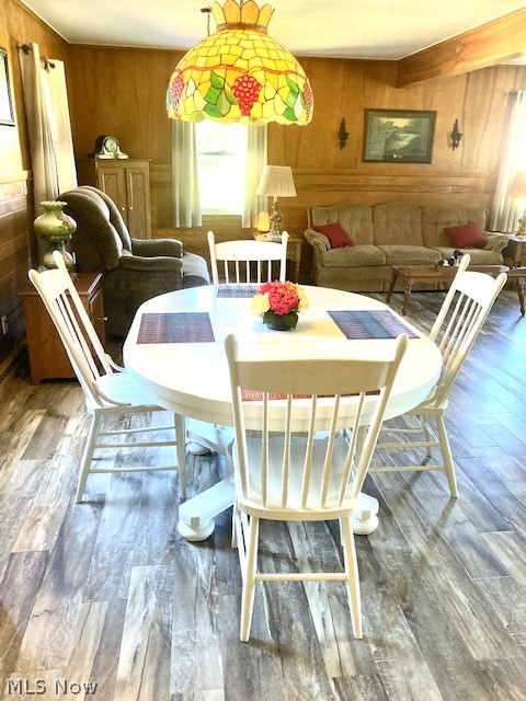 852 Carson Salt Springs Road Warren, OH 44481 - Photo 21 of 21 Open floor plan eat in kitchen