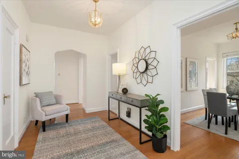 $599,000 | 3601 Connecticut Avenue Northwest, Unit 122, Washington, DC 20008