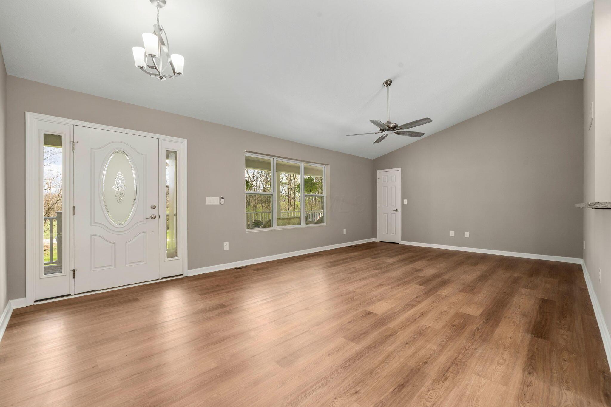 5211 Raccoon Run Road Johnstown, OH 43031 - Photo 4 of 65 8-web-or-mls-DSC07201