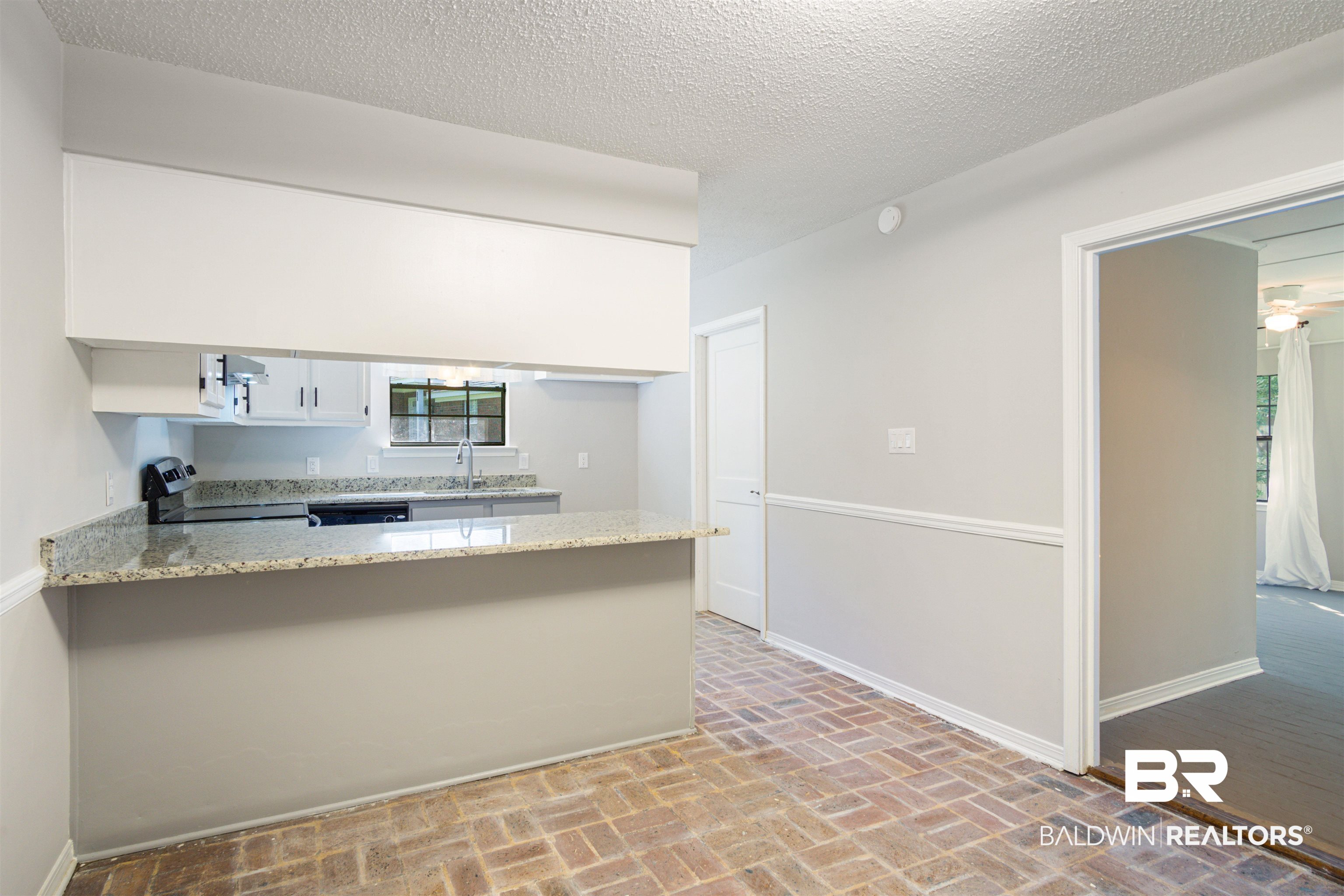 100 Vista Circle Daphne, AL 36526 - Photo 10 of 25