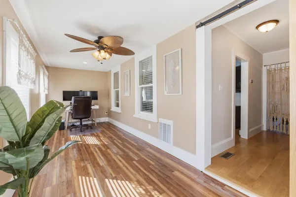 $850,000 | 96 Lafayette Road, Hampton Falls, NH 03844