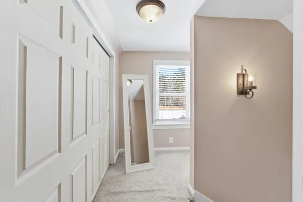 $850,000 | 96 Lafayette Road, Hampton Falls, NH 03844