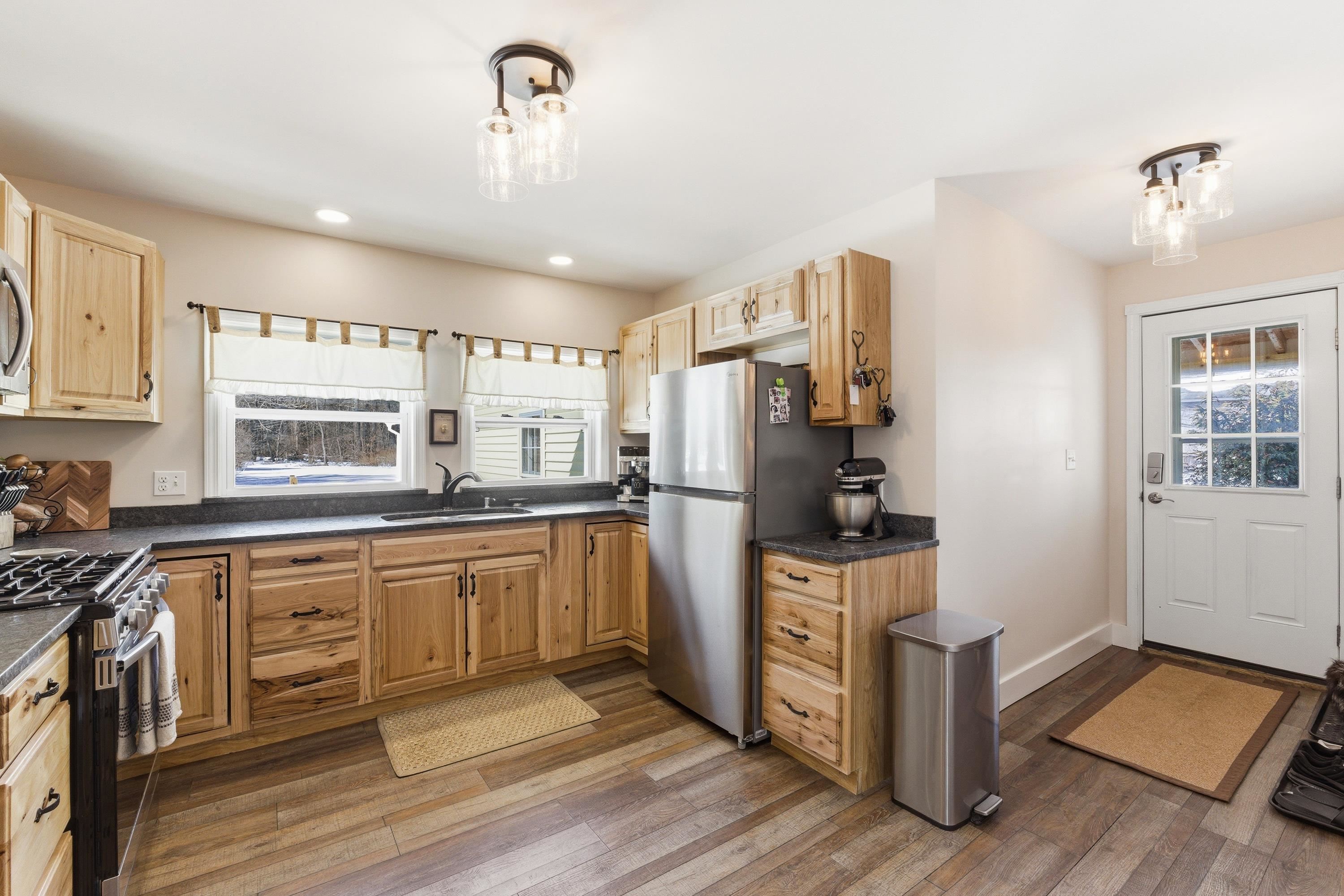 96 Lafayette Road Hampton Falls, NH 03844 - Photo 24 of 61