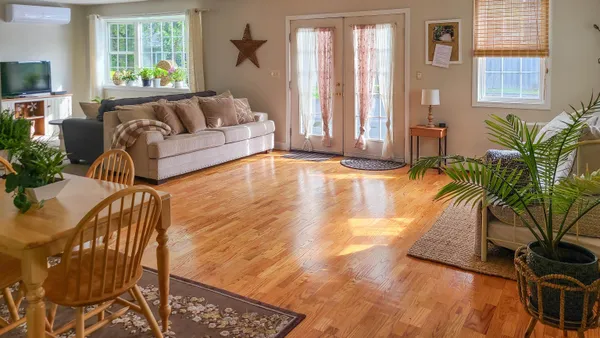 $850,000 | 96 Lafayette Road, Hampton Falls, NH 03844