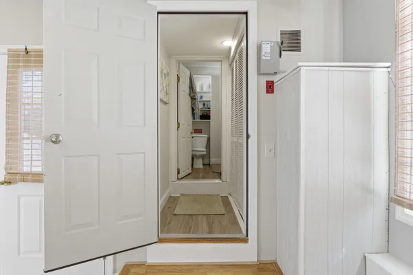 $850,000 | 96 Lafayette Road, Hampton Falls, NH 03844
