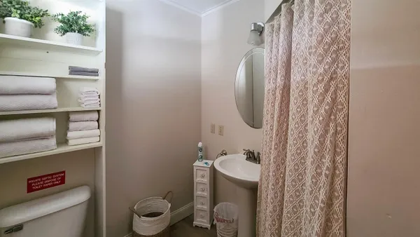 $850,000 | 96 Lafayette Road, Hampton Falls, NH 03844