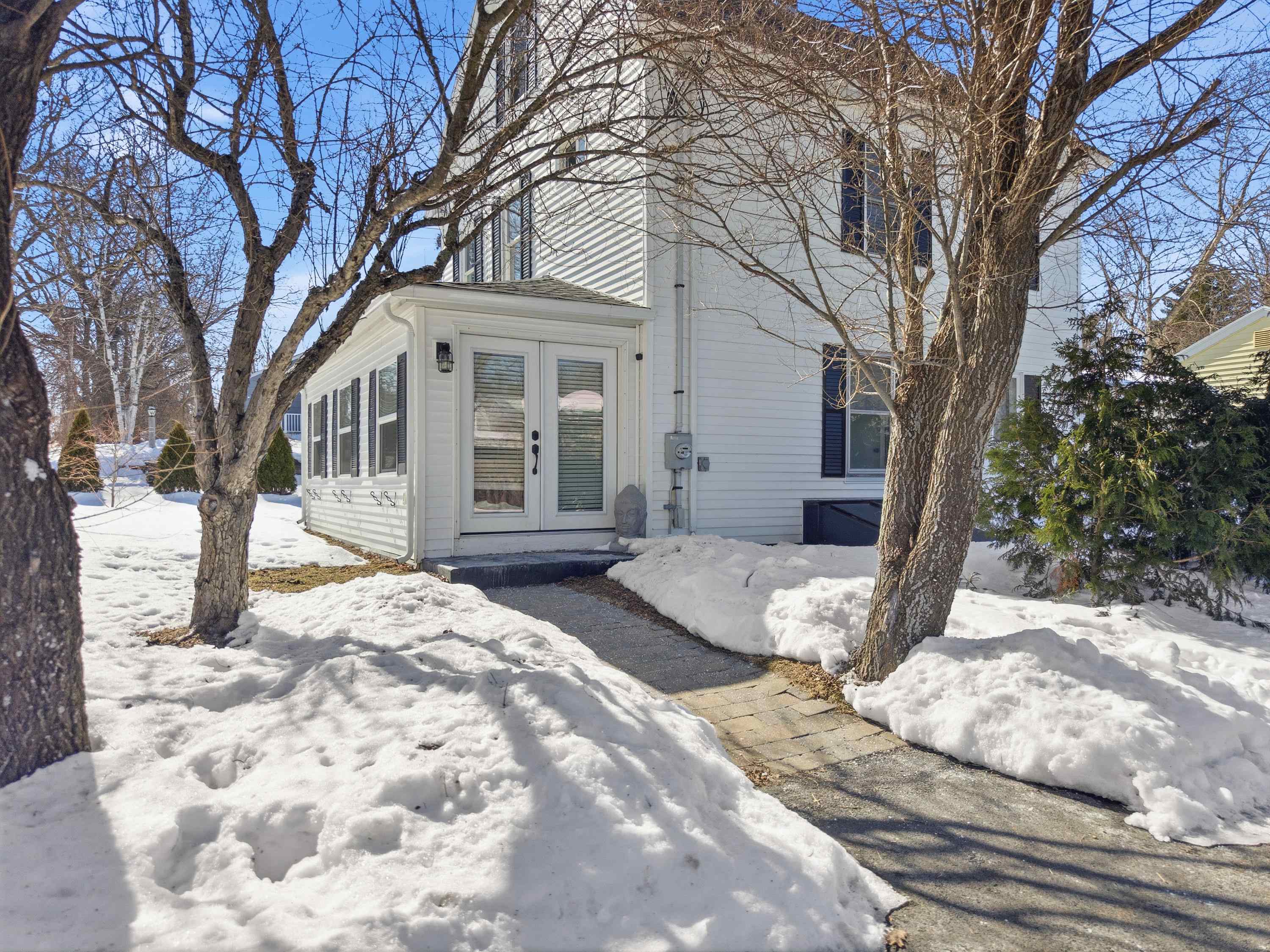 96 Lafayette Road Hampton Falls, NH 03844 - Photo 8 of 61