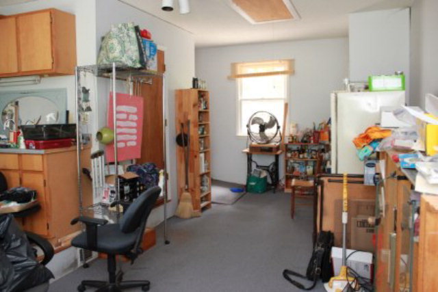 85 Woods Road Juliette, GA 31046 - Photo 20 of 36 a view of a room with gym equipment
