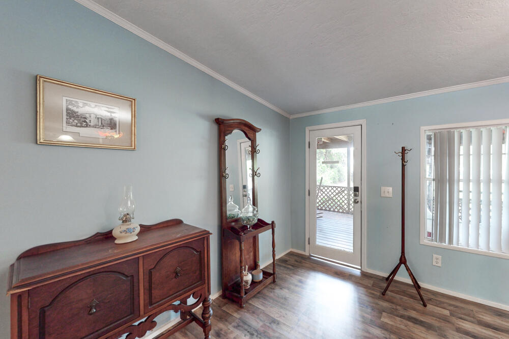 176 Old Sudlow Lake Road North Augusta, SC 29841 - Photo 2 of 34 Foyer!
