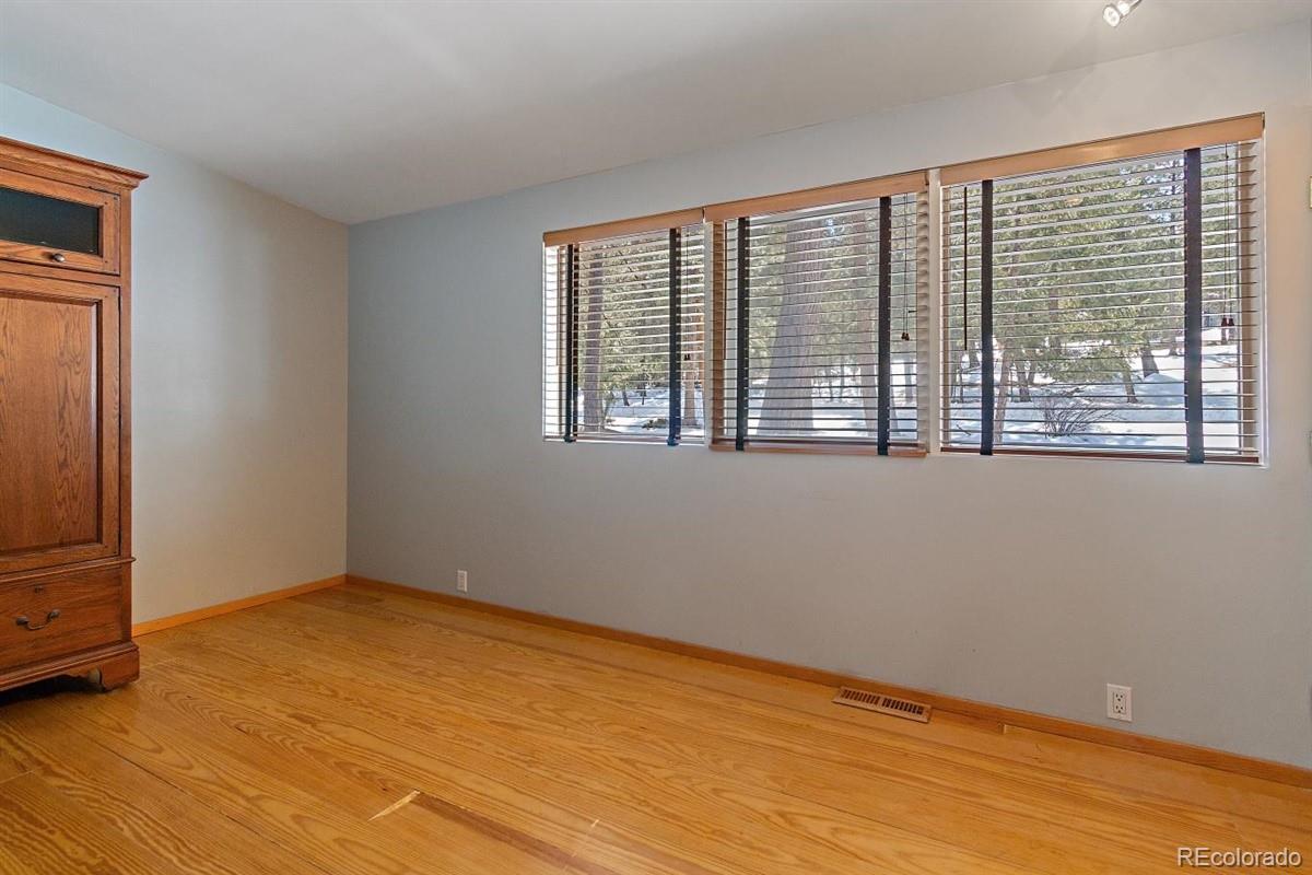 6639 Kiem Road Evergreen, CO 80439 - Photo 19 of 38 Gallery Image 19