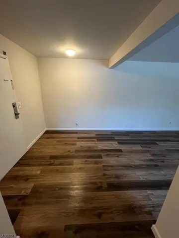 $1,700 | 401 Highway 22, Unit D, North Plainfield, NJ 07060